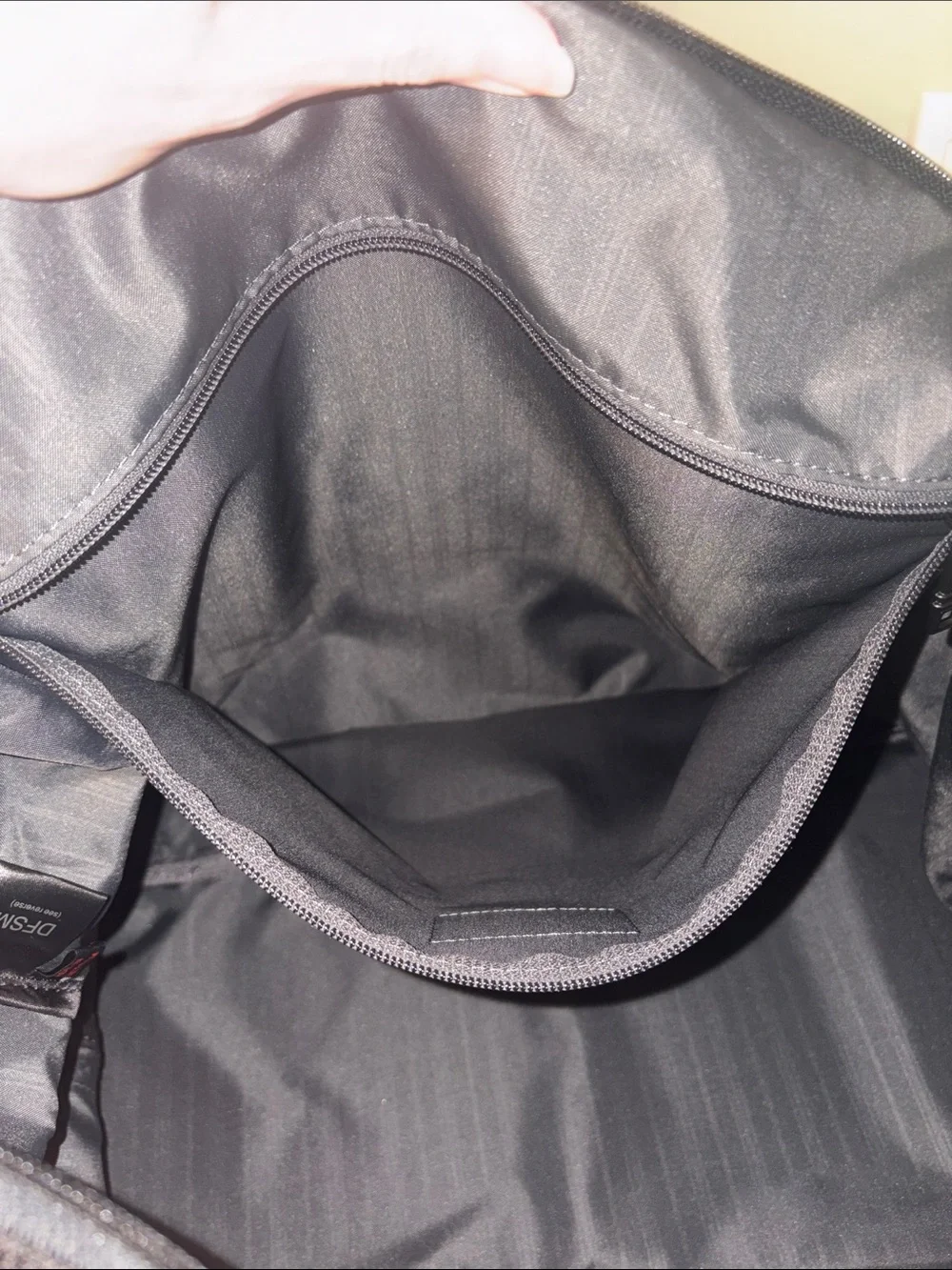 *TUMI Black Travel Overnight Carry On Duffel Bag Unisex Travel Vacation Gym